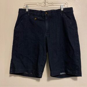 Lee Jean Shorts with Belt Loops‎ and Straight-Cut Design Women’s 14 M Stretch